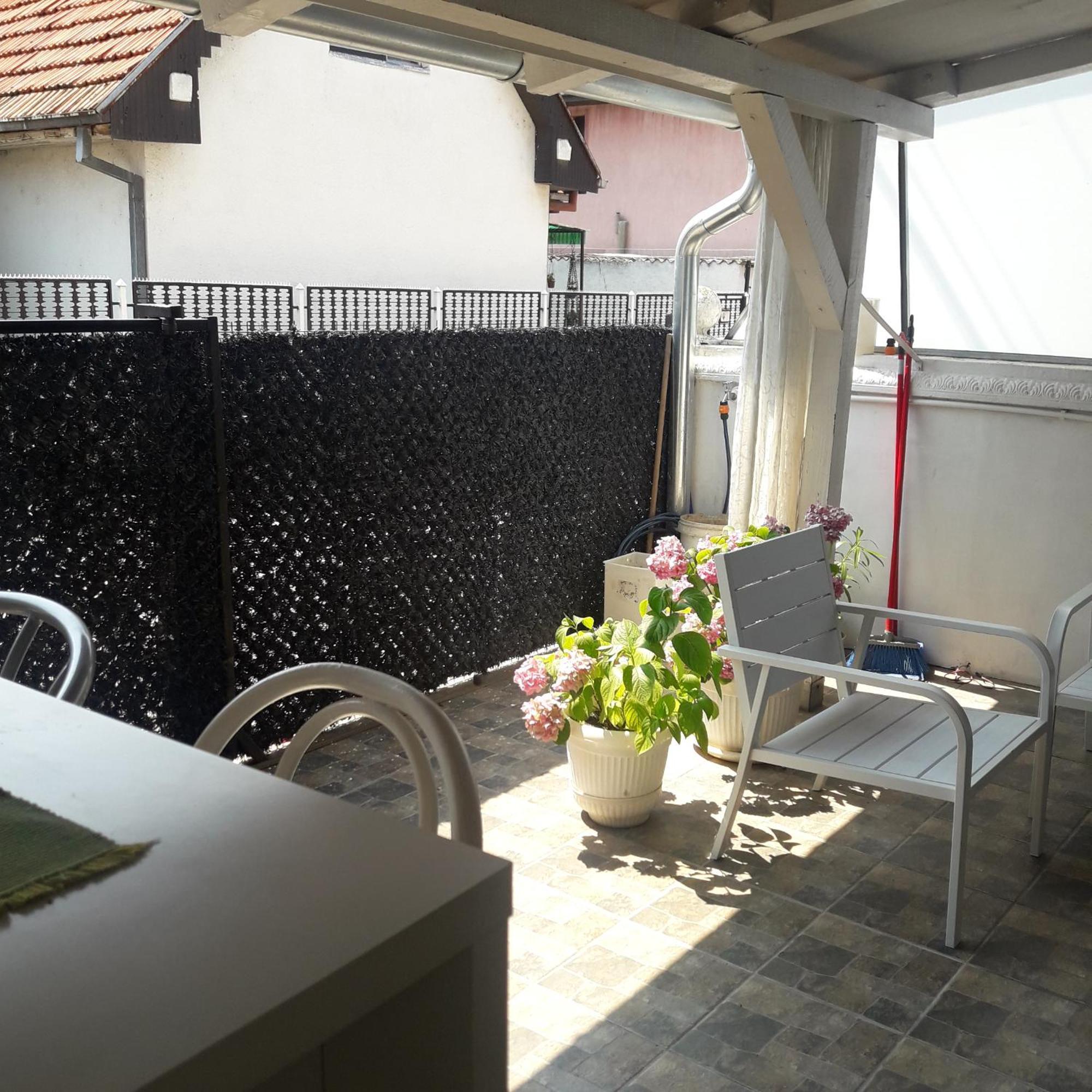Apartmani Ni Exteriör bild