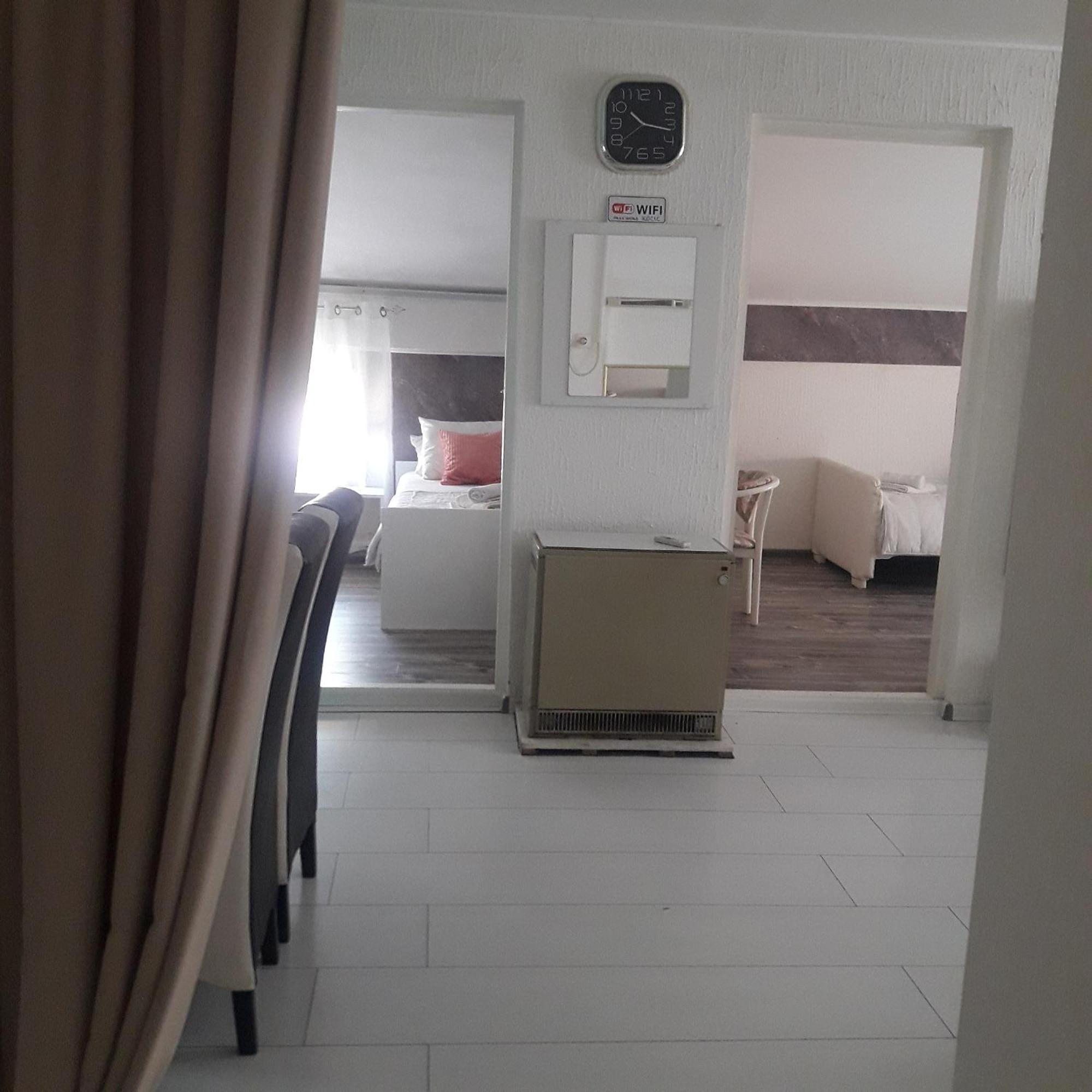 Apartmani Ni Exteriör bild