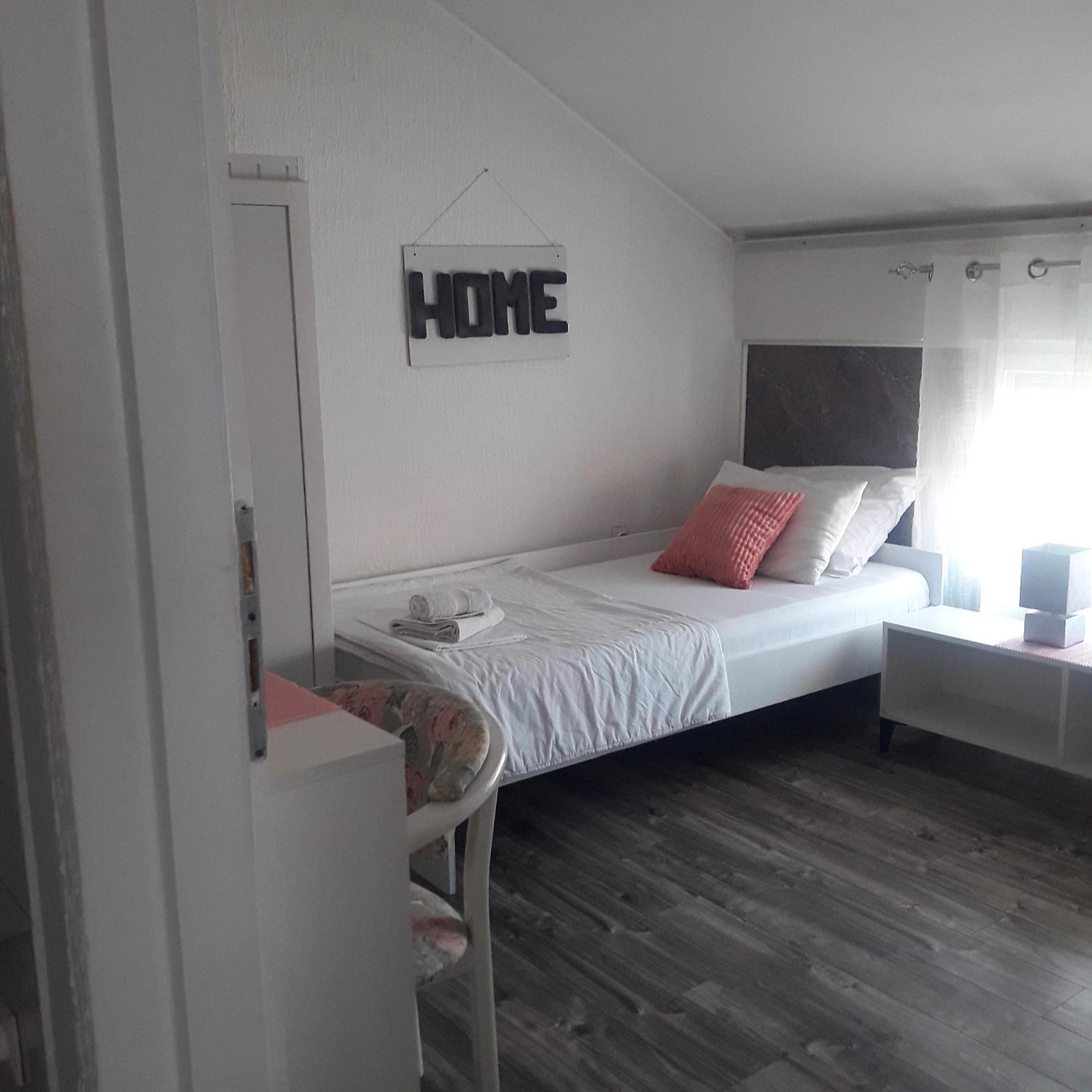 Apartmani Ni Exteriör bild